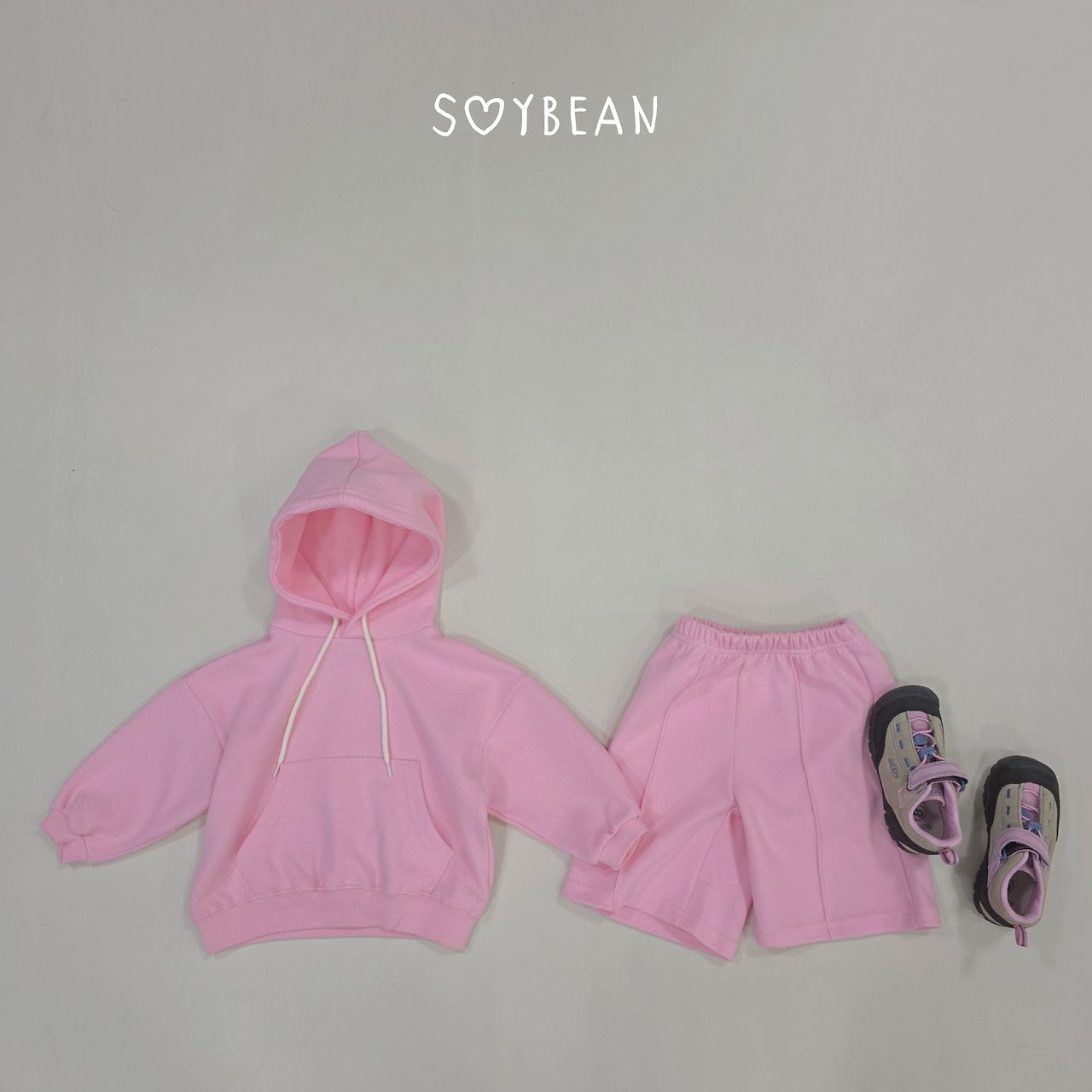 [PRE-ORDER] Hoodie Top Bermuda Pants Set