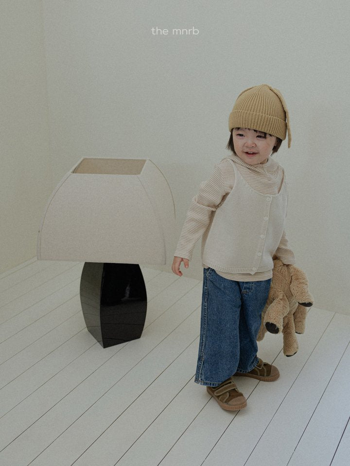 [PRE-ORDER] Little Hoodie T-Shirts