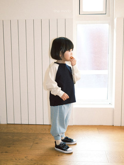 [PRE-ORDER] Cozy Raglan T-Shirts