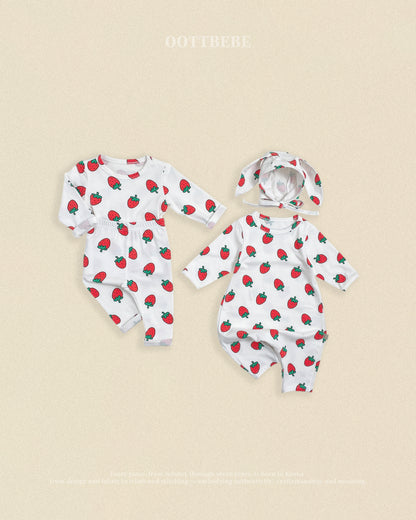 [PRE-ORDER] Little Farm Body Suit + Bonnet Set