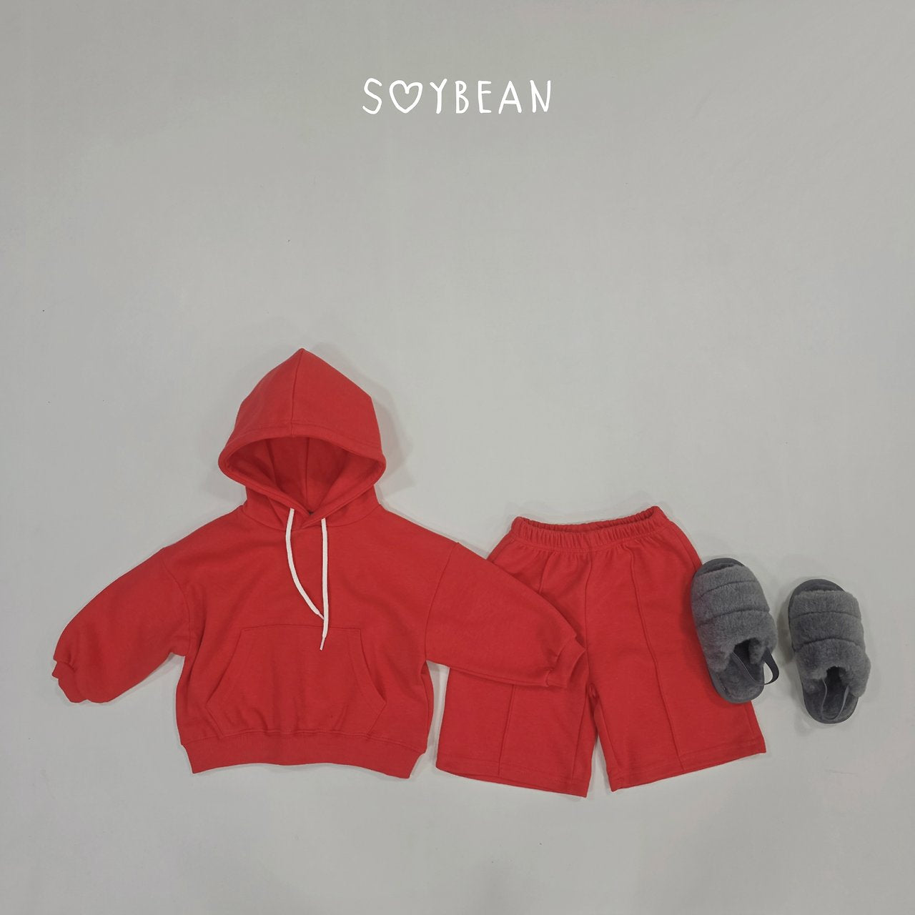 [PRE-ORDER] Hoodie Top Bermuda Pants Set