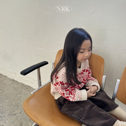 [PRE-ORDER] Heart Sweater Top