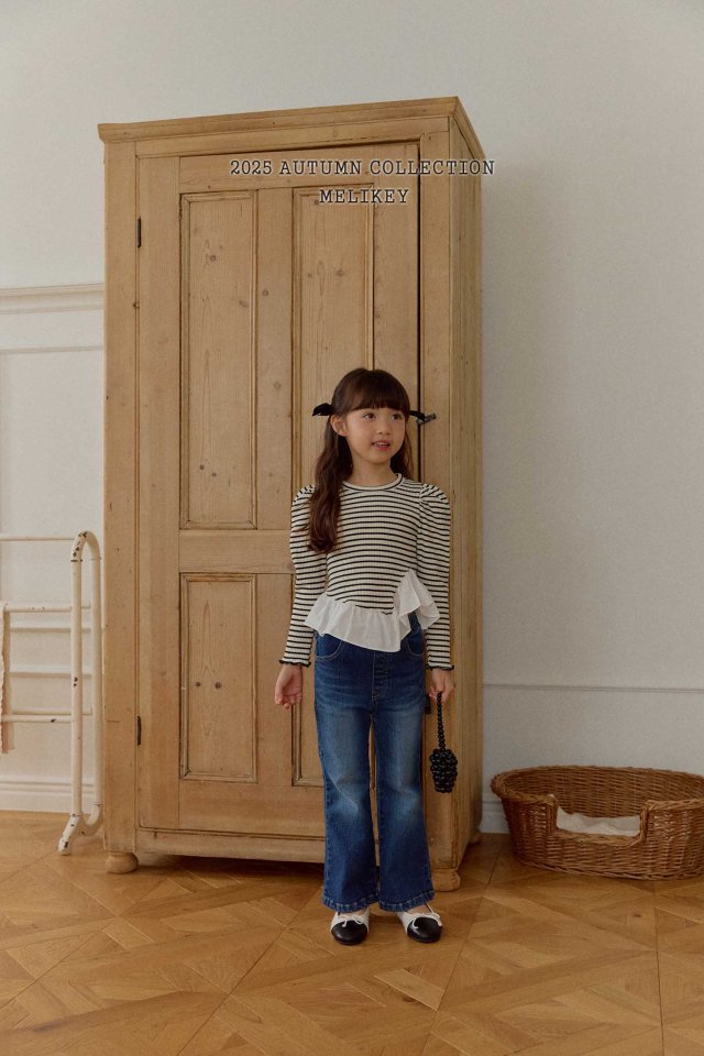 [PRE-ORDER] 102 Denim Boot-Cut Pants
