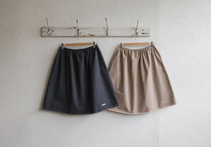 [PRE-ORDER] Sien Skirts (Mom Couple)