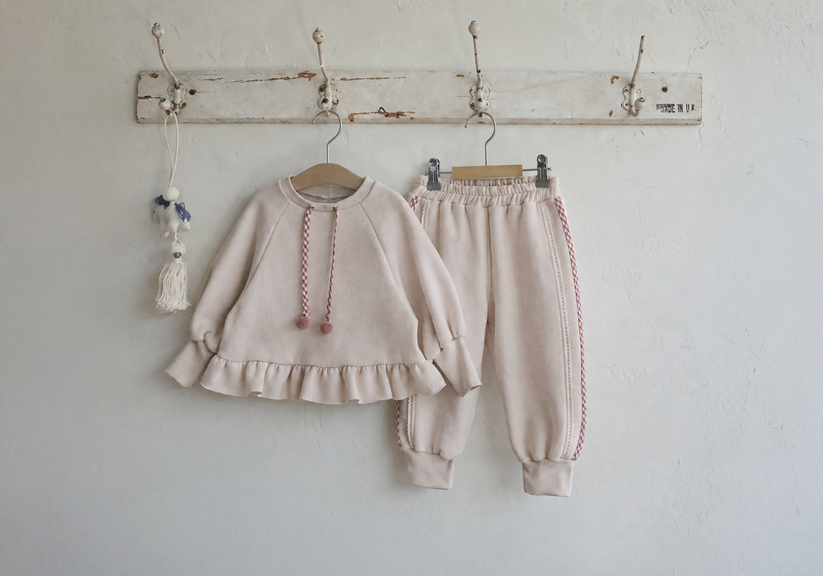 [PRE-ORDER] Anna Sweatshirts