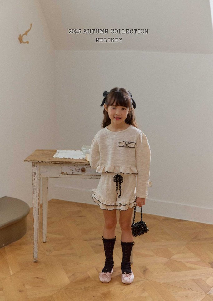 [PRE-ORDER] Awesome Lace Socks