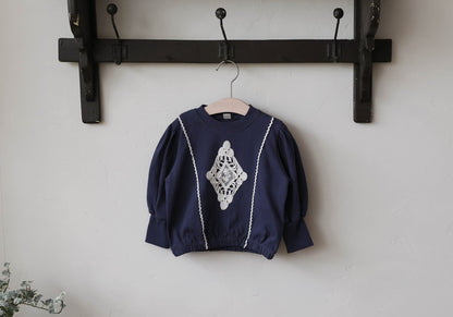 [PRE-ORDER] Nina Sweatshirts