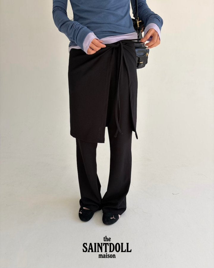 [PRE-ORDER] Wrap Boot-Cut Pants (Mom Couple)