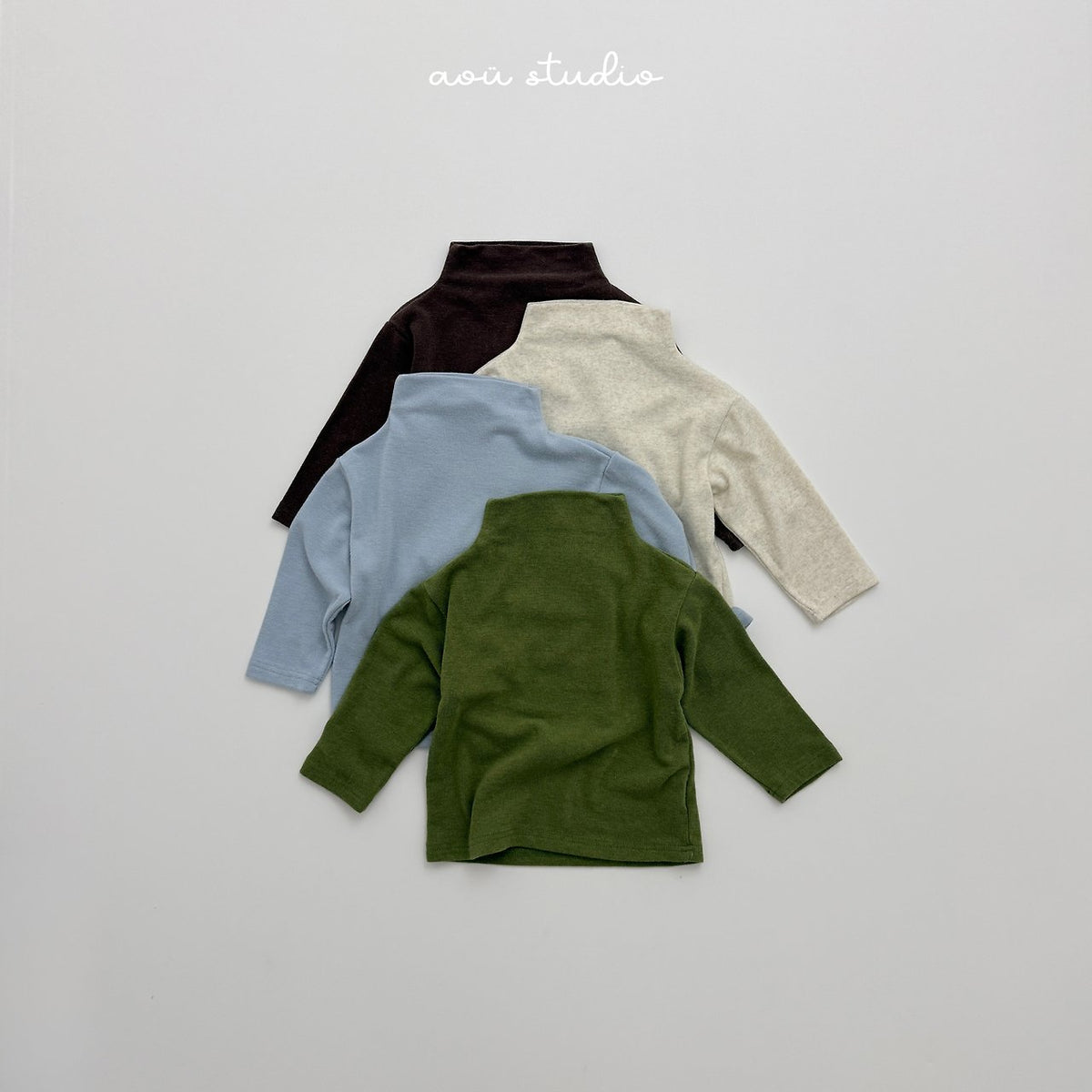 [PRE-ORDER] Who U Turtleneck T-Shirts