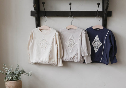 [PRE-ORDER] Nina Sweatshirts