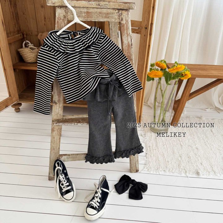 [PRE-ORDER] Petit Frill T-Shirts