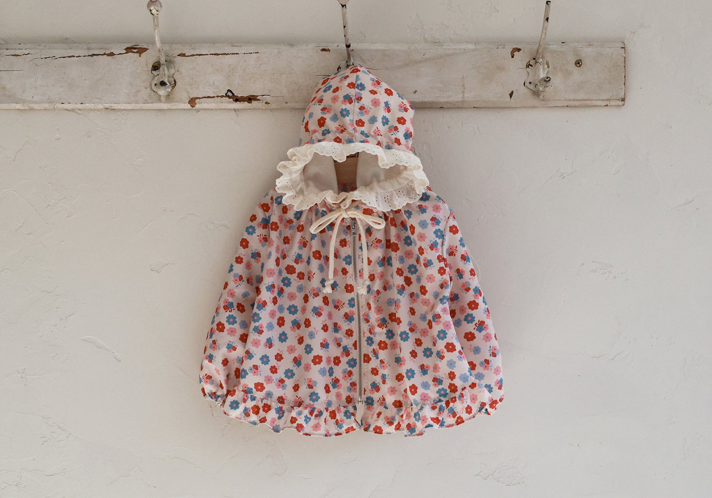 [PRE-ORDER] Pumpy Windbreaker