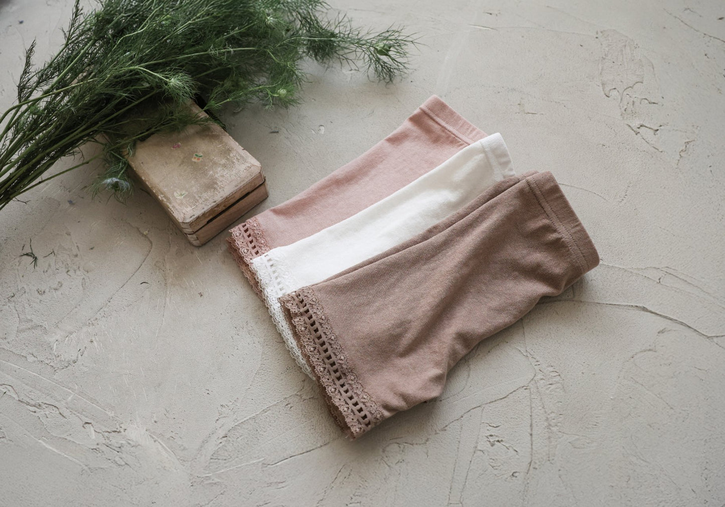 [PRE-ORDER] Karine Short Leggings