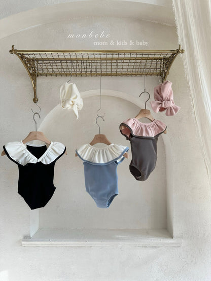 [PRE-ORDER] Multi Boom Frill Swim Suit (Mom Couple)