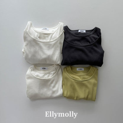 [PRE-ORDER] Hazel Layered T-Shirts (Mom Couple)