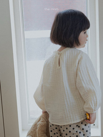 [PRE-ORDER] Ruffle Blouse