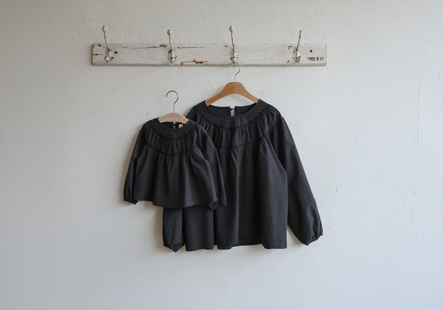 [PRE-ORDER] Devon Blouse (Mom Couple)