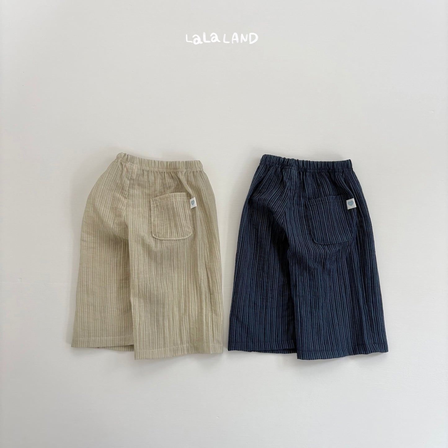 [PRE-ORDER] Crop Light Pants