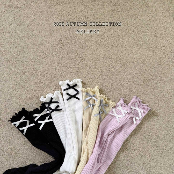 [PRE-ORDER] Ribbon Knee Socks