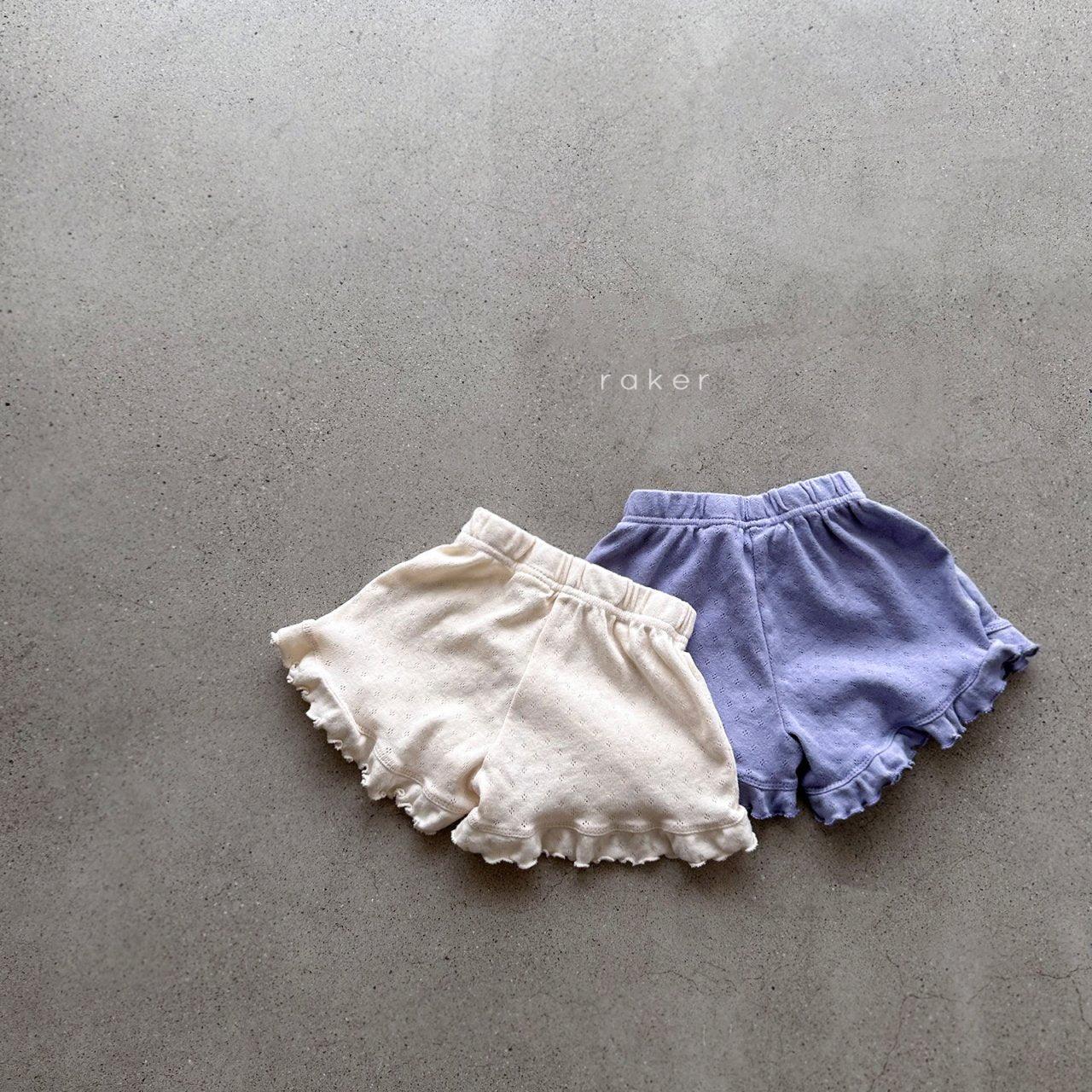 [PRE-ORDER] Eyelet Frill Shorts