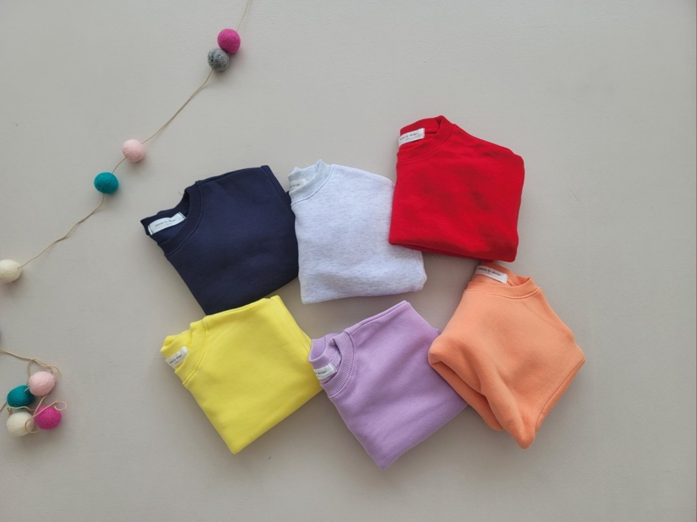 [PRE-ORDER] Winter Daily Sweatshirts