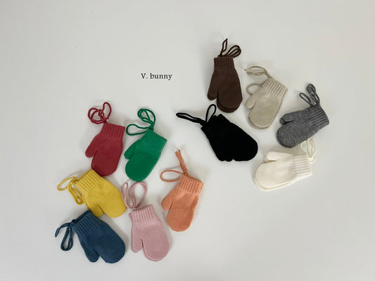 [PRE-ORDER] Mittens