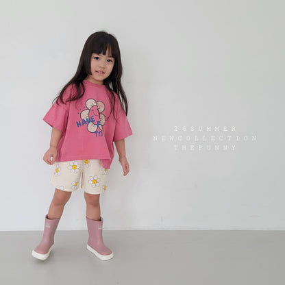 [PRE-ORDER] Smile T-Shirts