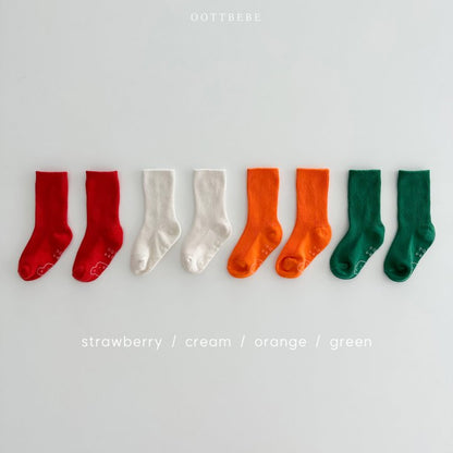 [PRE-ORDER] Rainbow Socks Set
