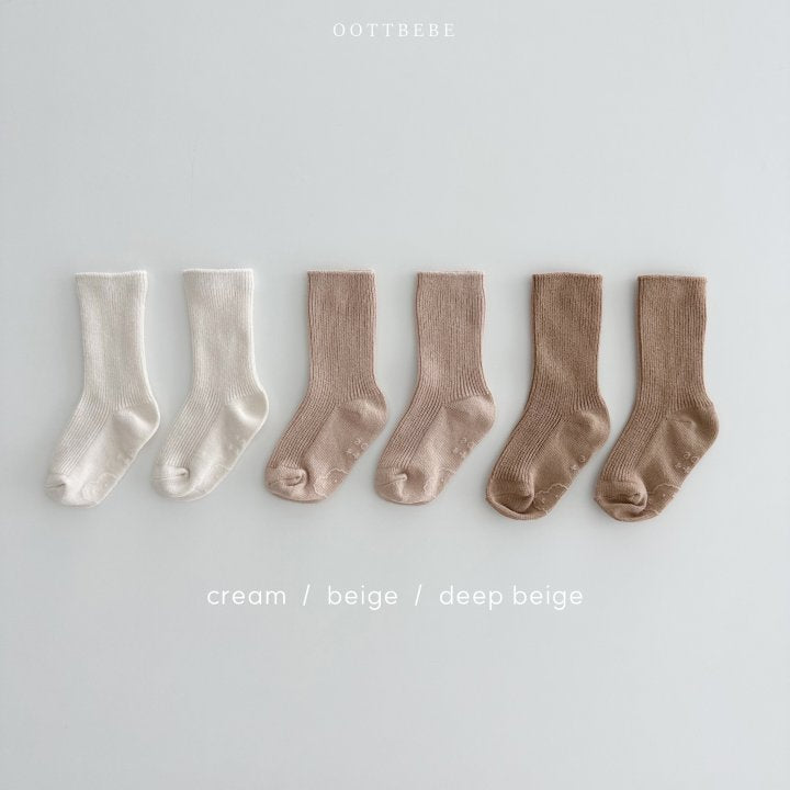 [PRE-ORDER] Rainbow Socks Set