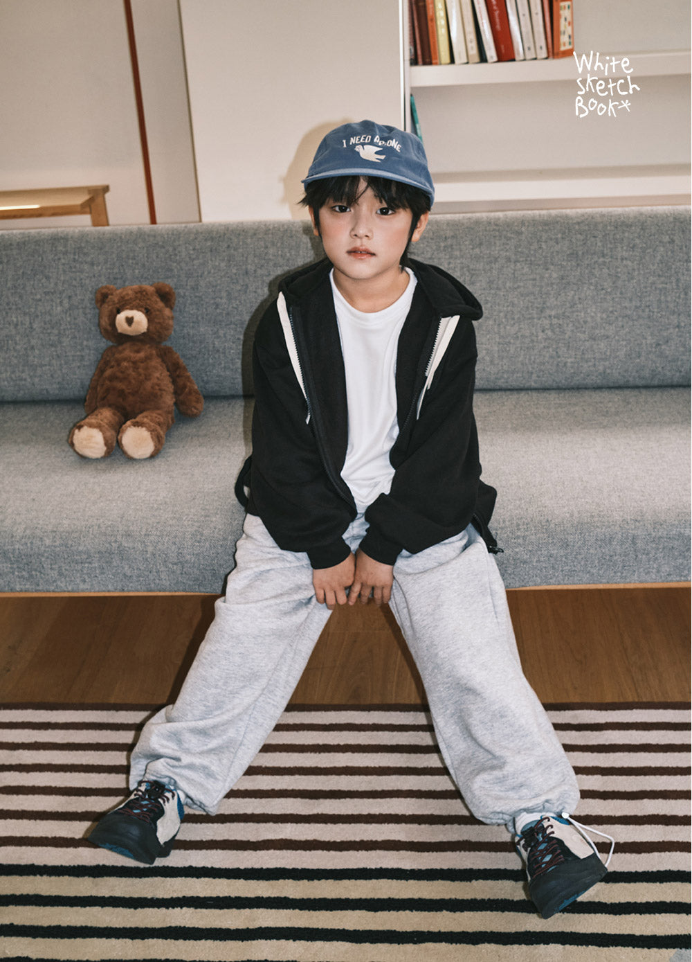 [PRE-ORDER] Hug Hoodie Jacket