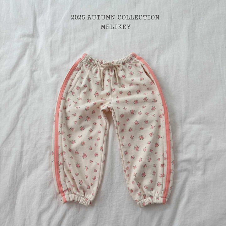 [PRE-ORDER] Floral Jogger Pants