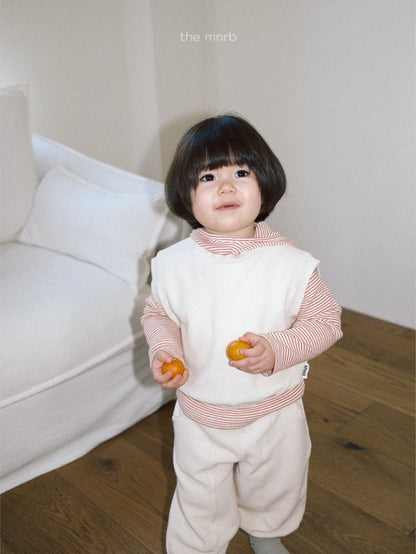 [PRE-ORDER] Little Hoodie T-Shirts