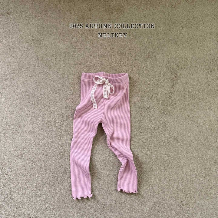 [PRE-ORDER] Daily Ribbed Leggings