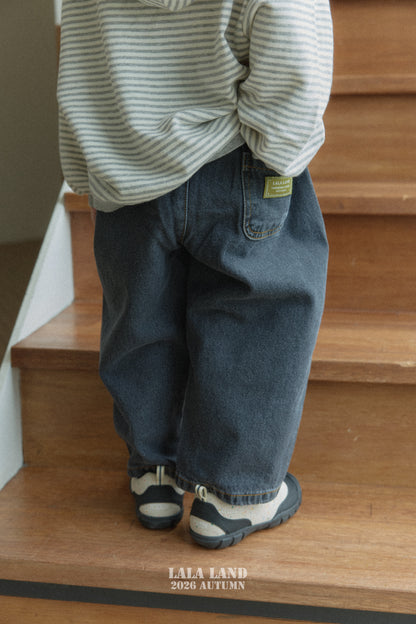 [PRE-ORDER] Wide Curved Denim Pants