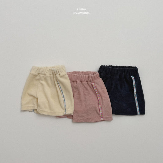 [PRE-ORDER] Flower Shorts