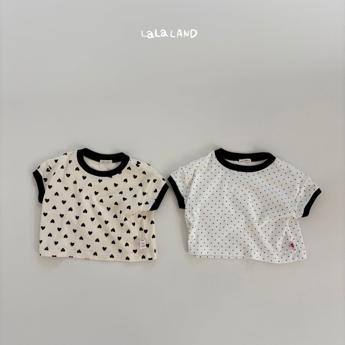 [PRE-ORDER] Heart Dot T-Shirts