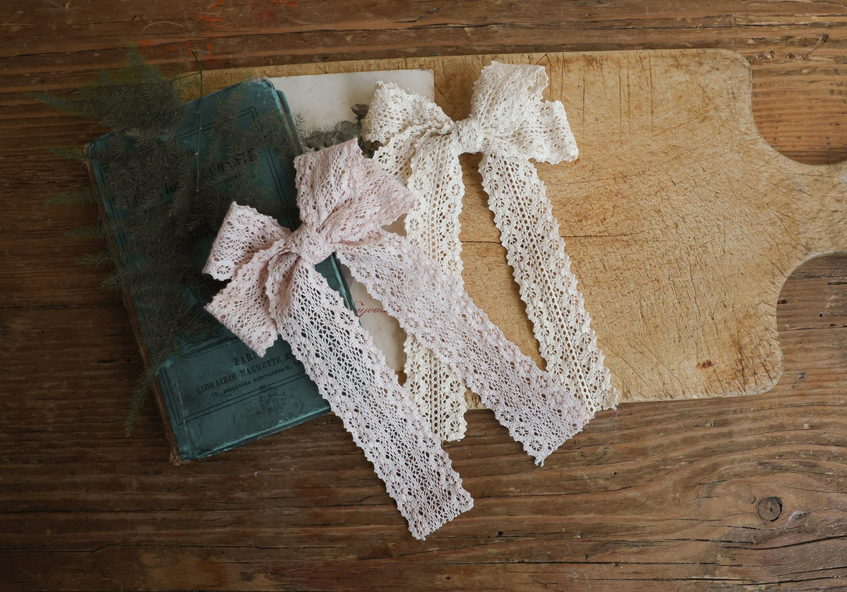 [PRE-ORDER] Sable Lace Hair Pin