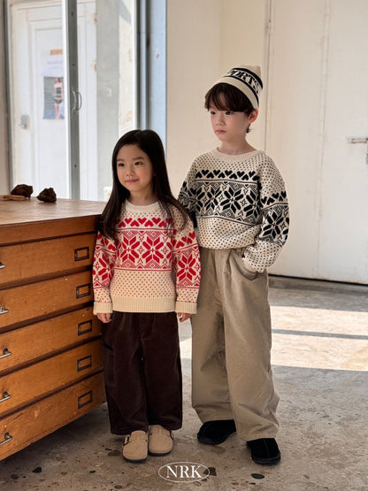 [PRE-ORDER] Heart Sweater Top