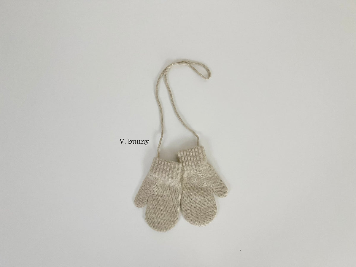 [PRE-ORDER] Mittens