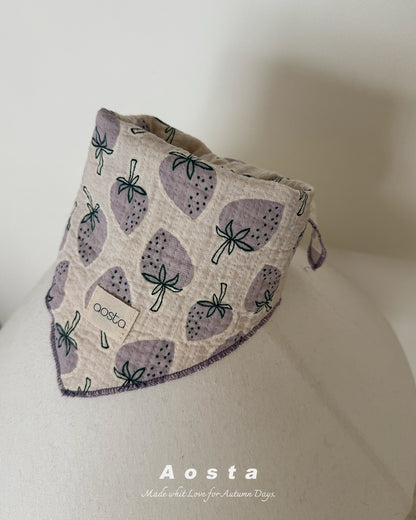 [PRE-ORDER] Strawberry Scarf