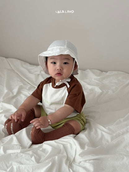 [PRE-ORDER] Present Baby T-Shirts