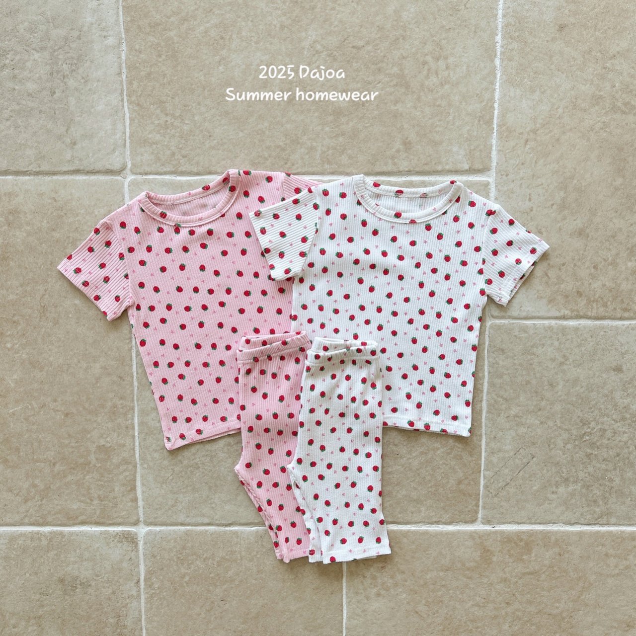 [PRE-ORDER] Ribbon Strawberry Home Wear Set