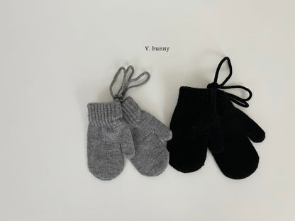 [PRE-ORDER] Mittens