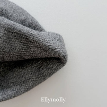 [PRE-ORDER] Husky Ball Beanie