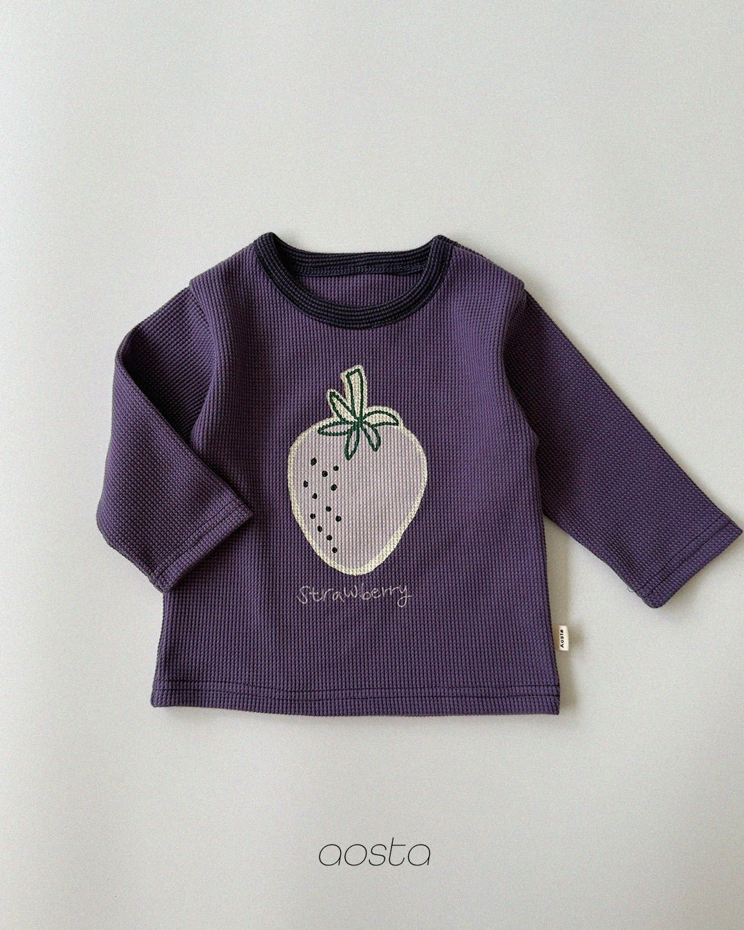 [PRE-ORDER] Strawberry T-Shirts