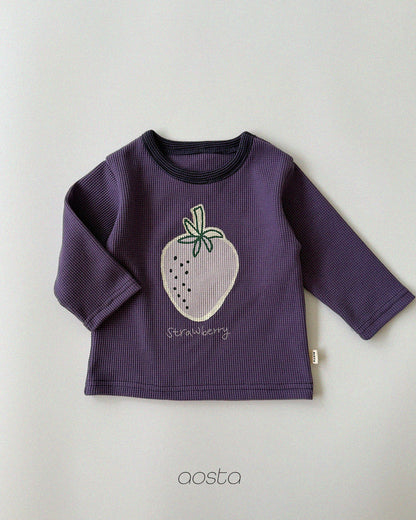 [PRE-ORDER] Strawberry T-Shirts