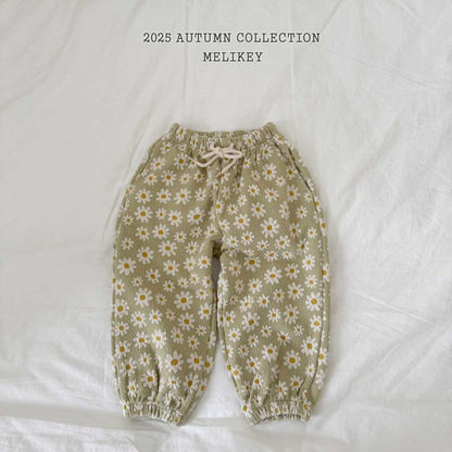 [PRE-ORDER] Daisy Jogger Pants