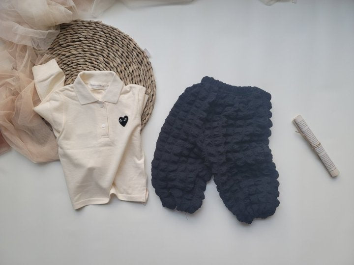 [PRE-ORDER] Heart Collar T-Shirts