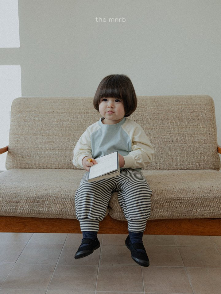 [PRE-ORDER] Cozy Raglan T-Shirts