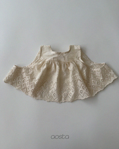 [PRE-ORDER] Lace Jenny Open Vest